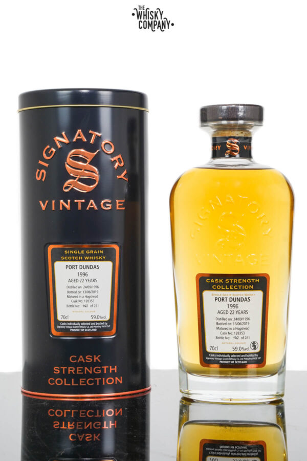 Port Dundas 1996 Aged 28Years Single Grain Scotch Whisky – Signatory Vintage (700ml)