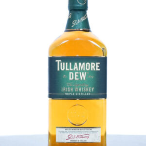 Tullamore Dew Irish Whiskey (700ml)